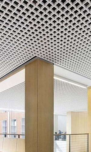 Forro metálico de chapa perfurada Forro metálico de chapa perfurada