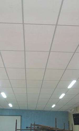 Forro removível acústico atacado Forro removível acústico atacado