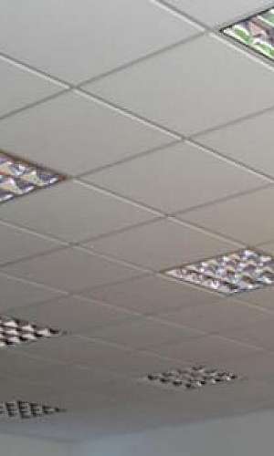 Forro removível mineral atacado Forro removível mineral atacado